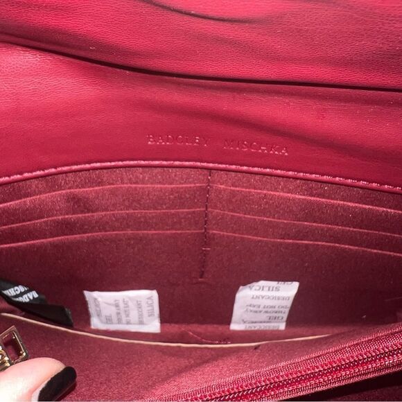 nwt badgley Mischka diamond quilted crossbody bag - Picture 4 of 7